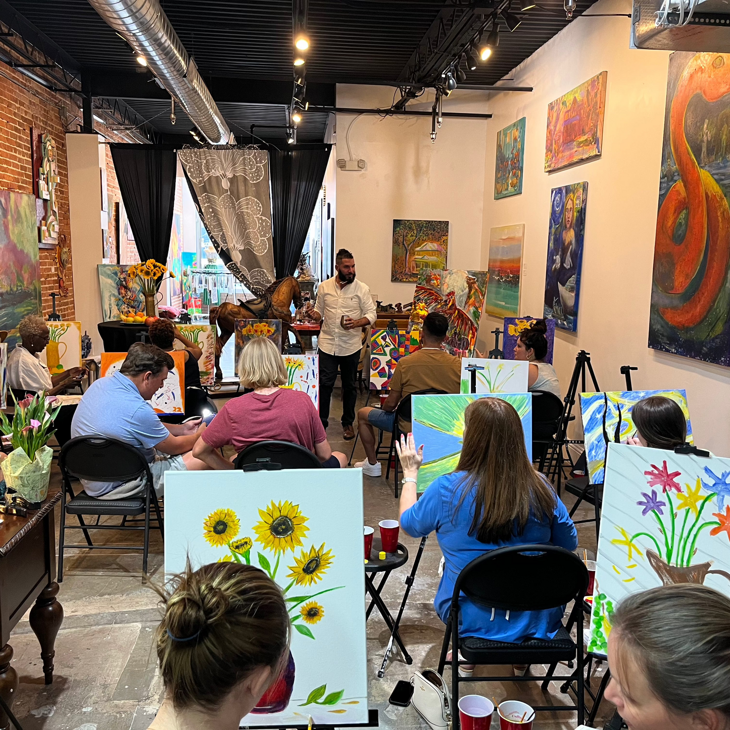 SIP & PAINT – ANYTIME, ANYTIME!