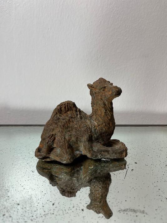 SEATED CAMEL I